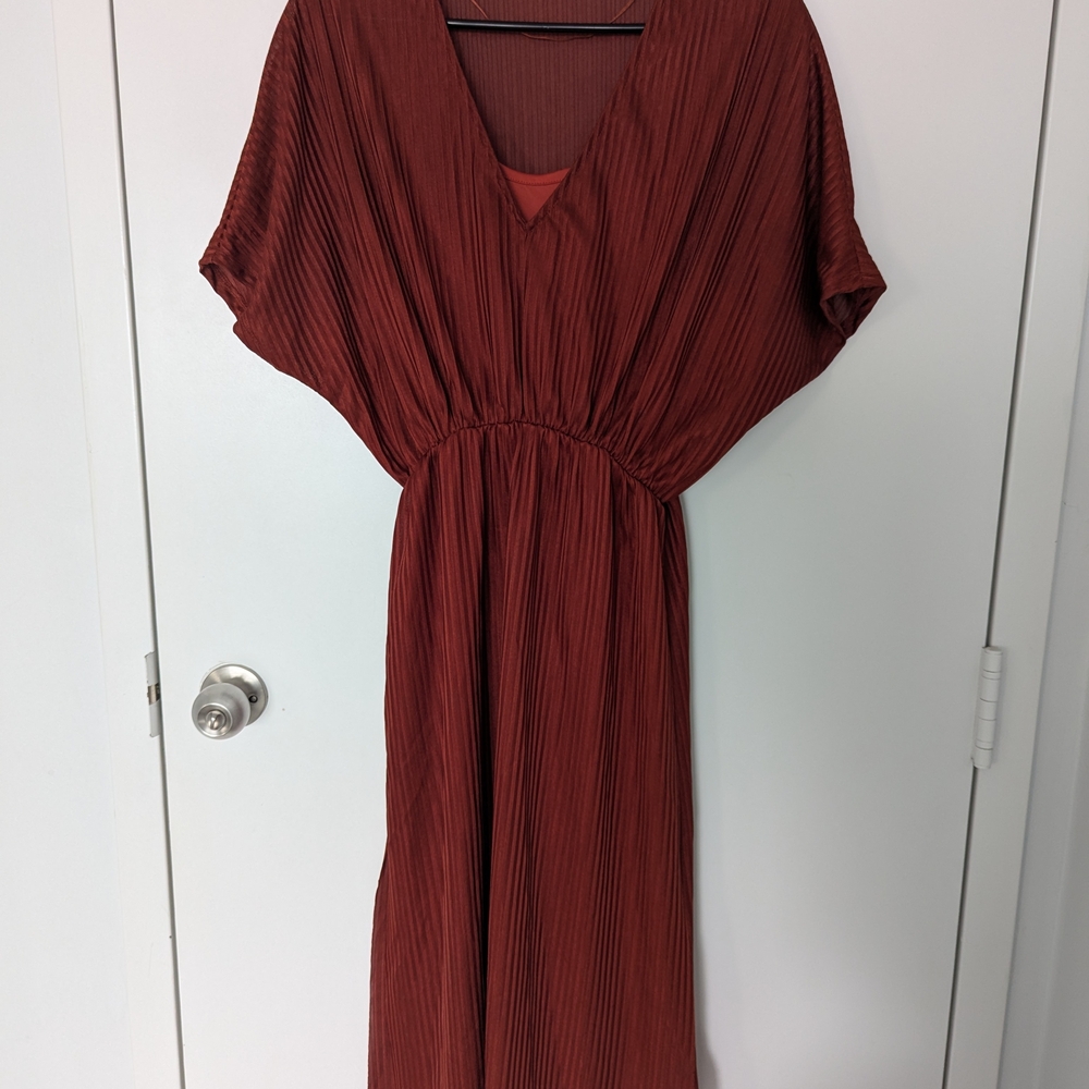 Elegant Rust V-Neck Dress